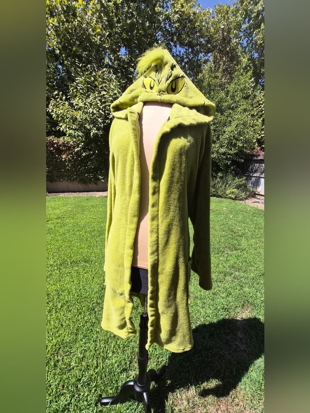 Official Dr. Seuss The Grinch Plush Hooded Bathrobe Green L/XL #0524